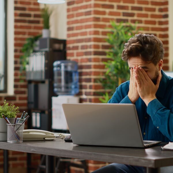 What is microsoft defender for individuals what does it do 